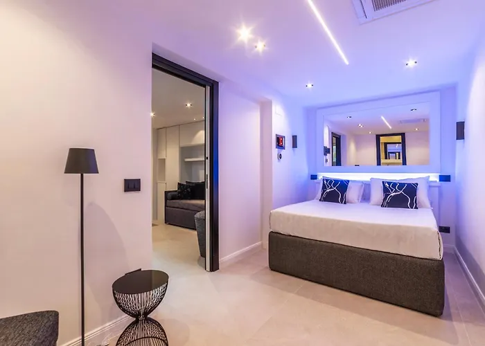Joivy Borghese Luxury *